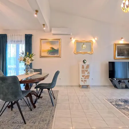 Blue Pearl Apartman *